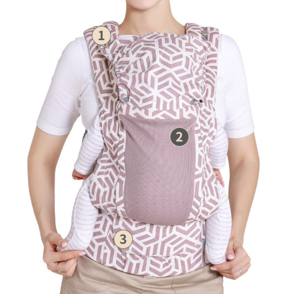 colour pink of the ergonomic baby carrier